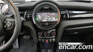 Mini Cooper HIGH 2020 года из Южной Кореи
