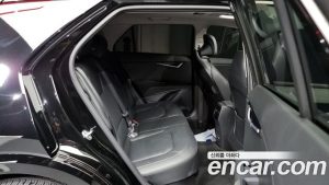 Kia Niro Signature 2024 года из Южной Кореи