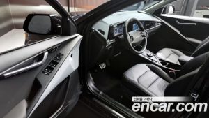 Kia Niro Signature 2024 года из Южной Кореи