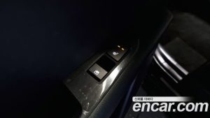 Kia Niro Signature 2024 года из Южной Кореи