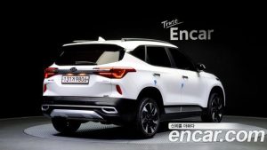 Kia Seltos Бензин 1.6 Turbo 4WD 2022 года из Южной Кореи