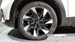 Kia Seltos Бензин 1.6 Turbo 4WD 2022 года из Южной Кореи