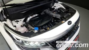 Kia Seltos Бензин 1.6 Turbo 4WD 2022 года из Южной Кореи