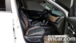 Kia Seltos Бензин 1.6 Turbo 4WD 2022 года из Южной Кореи