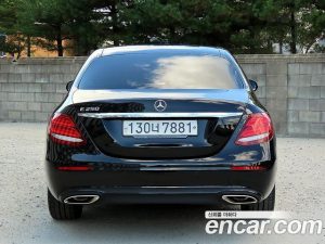Mercedes-Benz E-Class E250 Avantgarde 2020 года из Южной Кореи
