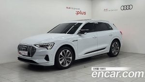 Audi e-tron 55 4WD 2023 года из Южной Кореи