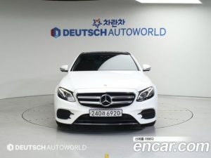 Mercedes-Benz E-Class E300 4MATIC AMG Line 2020 года из Южной Кореи