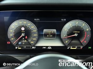 Mercedes-Benz E-Class E300 4MATIC AMG Line 2020 года из Южной Кореи