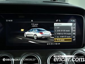 Mercedes-Benz E-Class E300 4MATIC AMG Line 2020 года из Южной Кореи