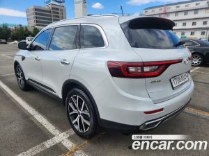 Renault-KoreaSamsung QM6 2.0 GDe RE Signature 2WD 2020 года из Южной Кореи