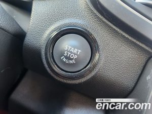 Renault-KoreaSamsung QM6 2.0 GDe RE Signature 2WD 2020 года из Южной Кореи