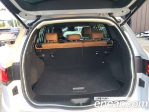 Renault-KoreaSamsung QM6 2.0 GDe LE Signature 2WD 2021 года из Южной Кореи