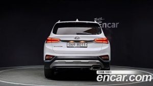 Hyundai Santafe Бензин 2.0T 2WD 2020 года из Южной Кореи