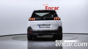 Peugeot 5008 1.2 Pure Tech GT 2023 года из Южной Кореи