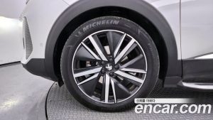 Peugeot 5008 1.2 Pure Tech GT 2023 года из Южной Кореи