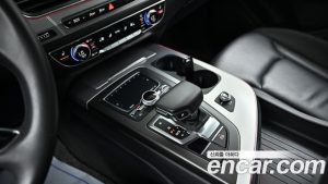 Audi Q7 45 TFSI 4WD 2019 года из Южной Кореи