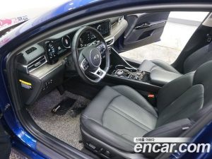 Kia K5 1.6 Turbo 2020 года из Южной Кореи