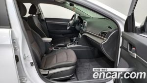 Hyundai AVANTE 1.6 2020 года из Южной Кореи