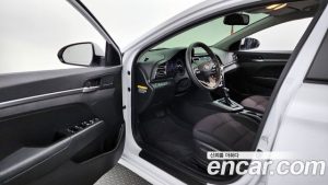 Hyundai AVANTE 1.6 2020 года из Южной Кореи