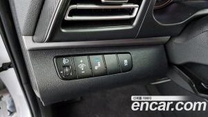 Hyundai AVANTE 1.6 2020 года из Южной Кореи