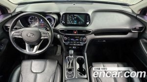 Hyundai Santafe Дизель 2.0 2WD 2020 года из Южной Кореи