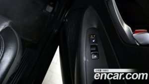 Hyundai Santafe Дизель 2.0 2WD 2020 года из Южной Кореи