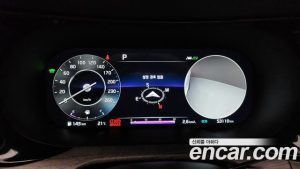 Kia K5 Signature 2021 года из Южной Кореи