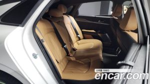 Kia K5 Signature 2021 года из Южной Кореи