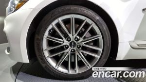 Kia K9 3.3 T-GDI AWD 2021 года из Южной Кореи