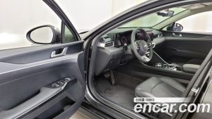 Kia K5 2020 года из Южной Кореи