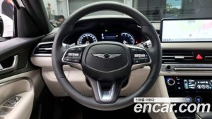 Genesis G70 Бензин 2.5T 2WD 2024 года из Южной Кореи