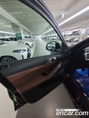 BMW X6 xDrive40i M Sport 2024 года из Южной Кореи
