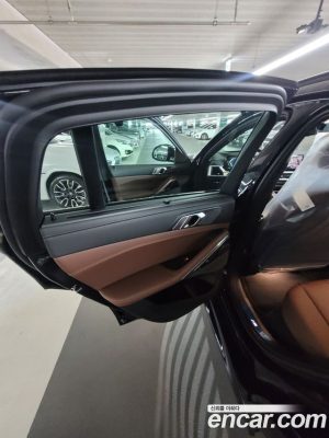 BMW X6 xDrive40i M Sport 2024 года из Южной Кореи