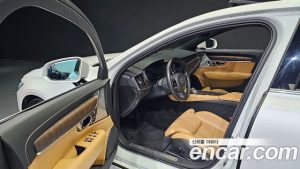 Volvo S90 B5 Inscription 2021 года из Южной Кореи
