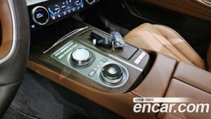 Genesis G80 Бензин 2.5 Turbo AWD 2023 года из Южной Кореи