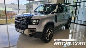 Land Rover Defender 110 P400 X 2023 года из Южной Кореи