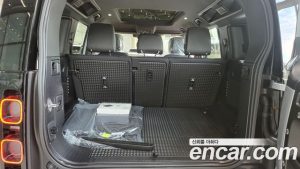 Land Rover Defender 110 P400 X 2023 года из Южной Кореи
