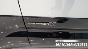 Land Rover Defender 110 P400 X 2023 года из Южной Кореи