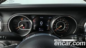 Jeep Wrangler 2.0 Overland 4Door 2021 года из Южной Кореи