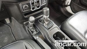 Jeep Wrangler 2.0 Overland 4Door 2021 года из Южной Кореи