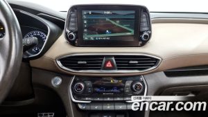 Hyundai Santafe Дизель 2.0 2WD 2020 года из Южной Кореи