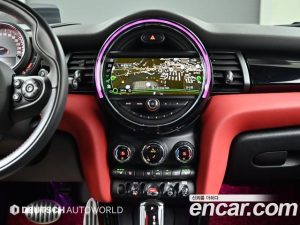 Mini Cooper JCW 2020 года из Южной Кореи