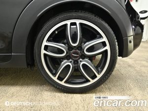 Mini Cooper JCW 2020 года из Южной Кореи