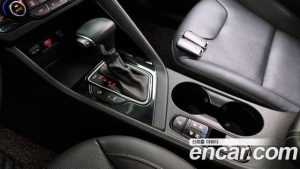 Kia Niro 1.6 HEV 2020 года из Южной Кореи