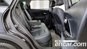 Kia Niro 1.6 HEV 2020 года из Южной Кореи