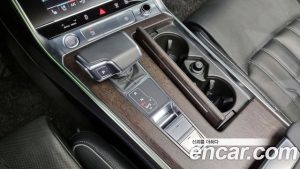 Audi A7 55 TFSI 4WD Premium 2020 года из Южной Кореи