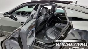 Audi A7 55 TFSI 4WD Premium 2020 года из Южной Кореи