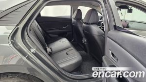 Hyundai AVANTE Modern 2021 года из Южной Кореи