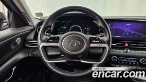 Hyundai AVANTE Modern 2021 года из Южной Кореи