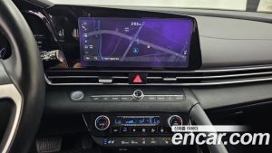 Hyundai AVANTE Modern 2021 года из Южной Кореи